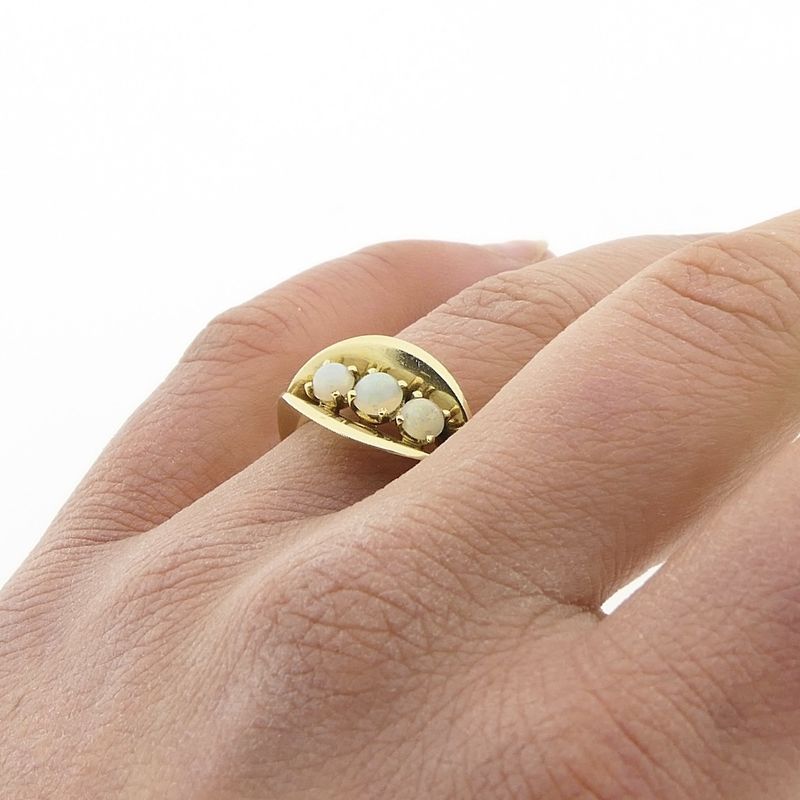 Image 7 of Gold ring with white opal