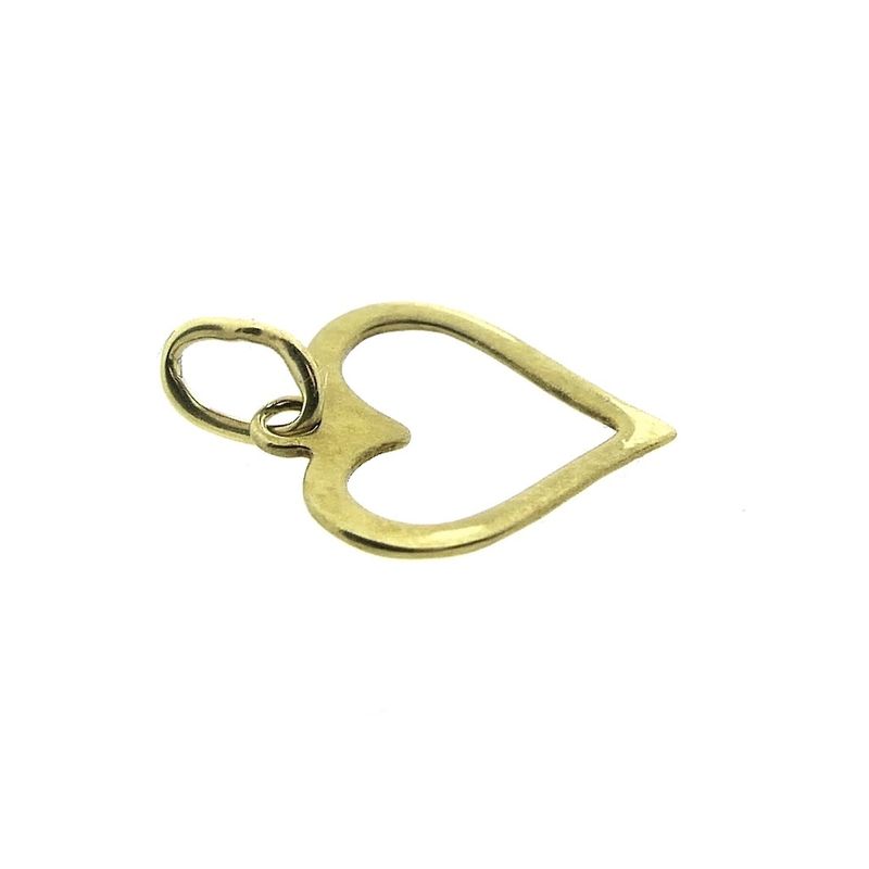 Image 6 of Gold pendant of a heart
