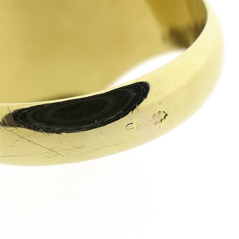 Image 6 of Gold signet ring with onyx