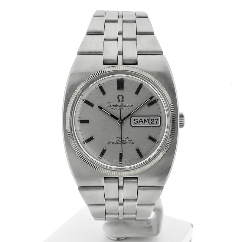Image 1 of Omega Constellation Automatic Chronometer 168.045; Vintage automatic watch from 1969