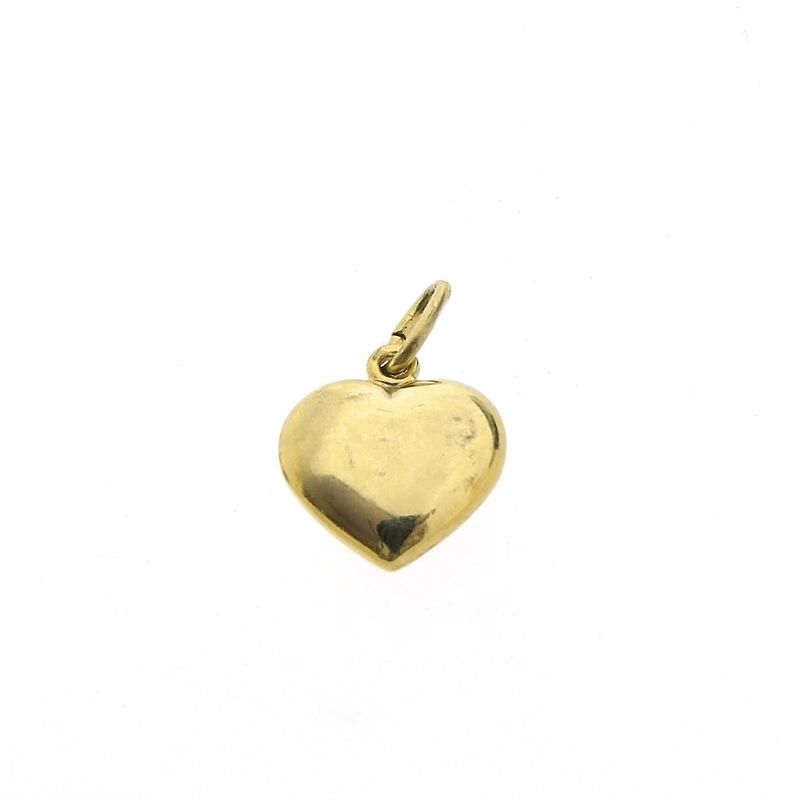 Image 7 of Gold pendant of a heart with zirconia