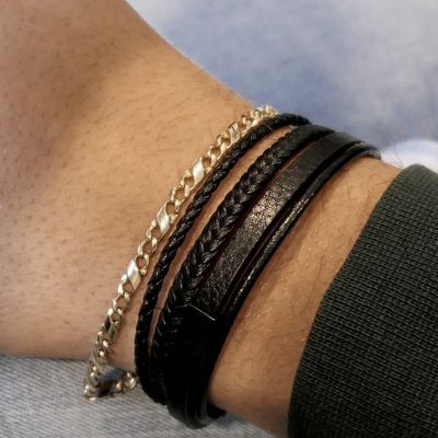 Image 2 of Gold Figaro link bracelet | 20.5 cm