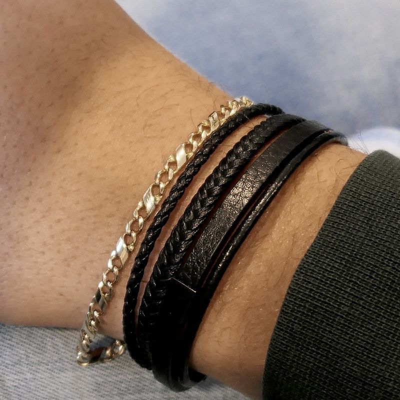 Image 2 of Gold Figaro link bracelet | 20.5 cm