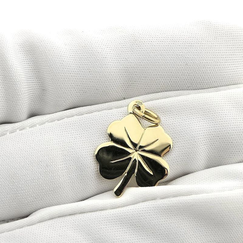 Image 4 of Gold pendant of a four-leaf clover