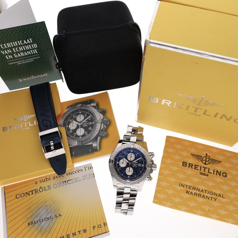 Image 19 of Breitling Super Avenger 'Blue' A13370; Chronograph men's watch