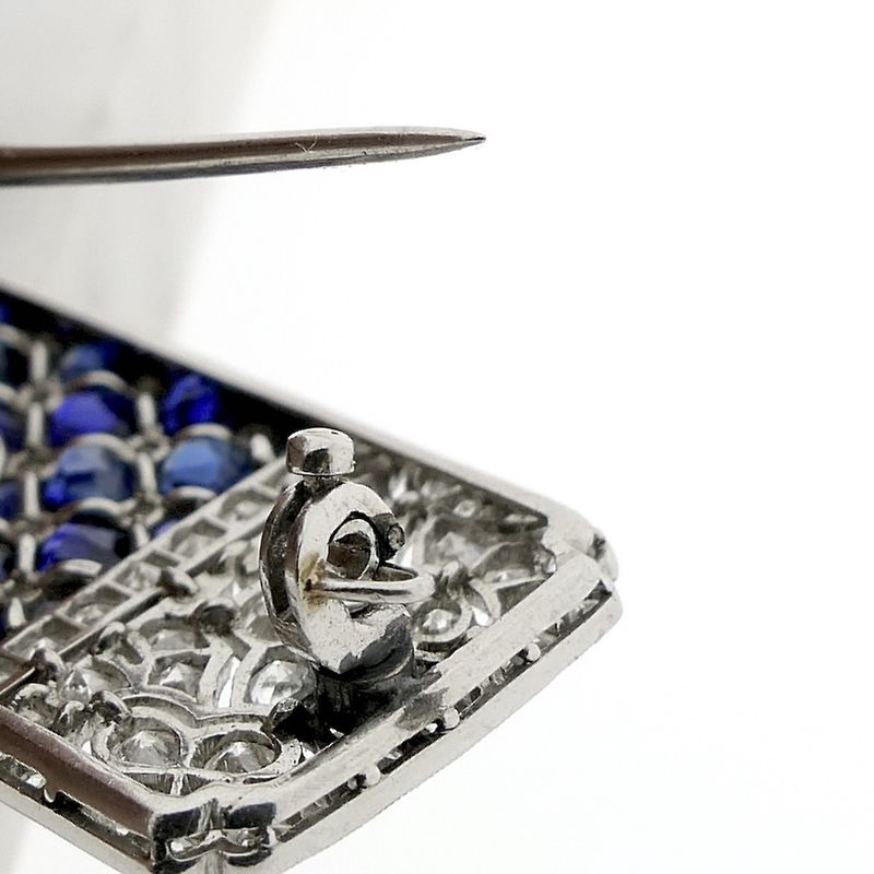 Image 9 of Platinum brooch with sapphire and diamond approx. 1.70 ct.