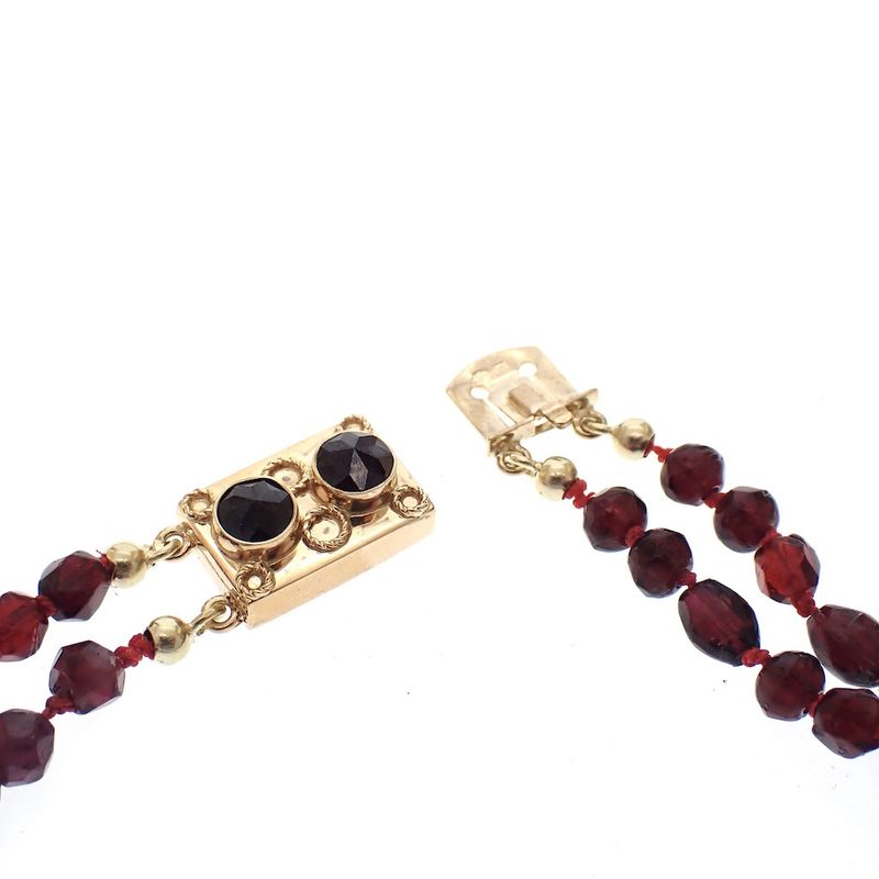 Image 4 of Antique glass bead necklace with gold clasp