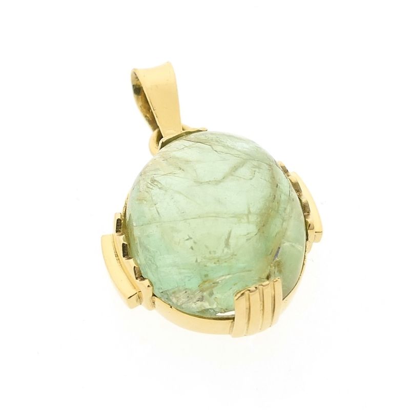 Image 2 of Gold pendant with Fluorite