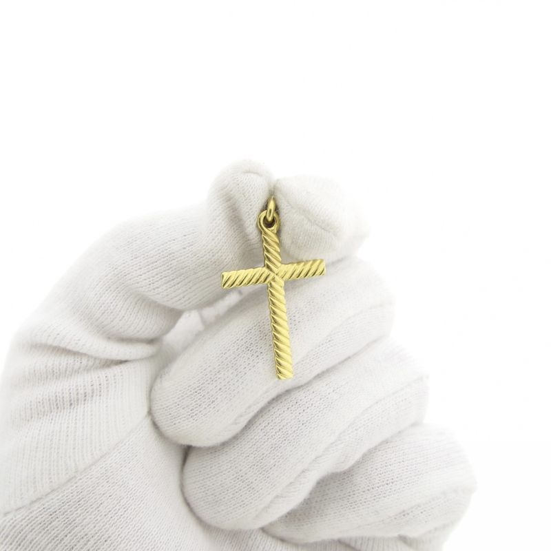 Image 7 of 18 carat gold pendant of a cross
