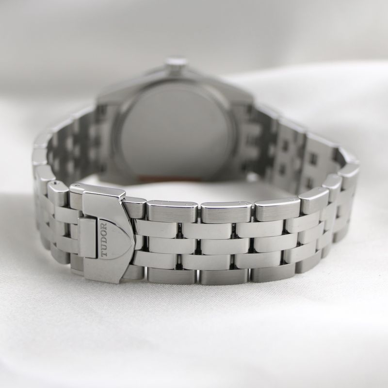 Image 12 of Tudor Glamor Date 53000; Automatic watch