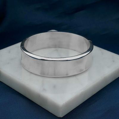 Image 2 of Silver wide slave bracelet | Ø 59 mm