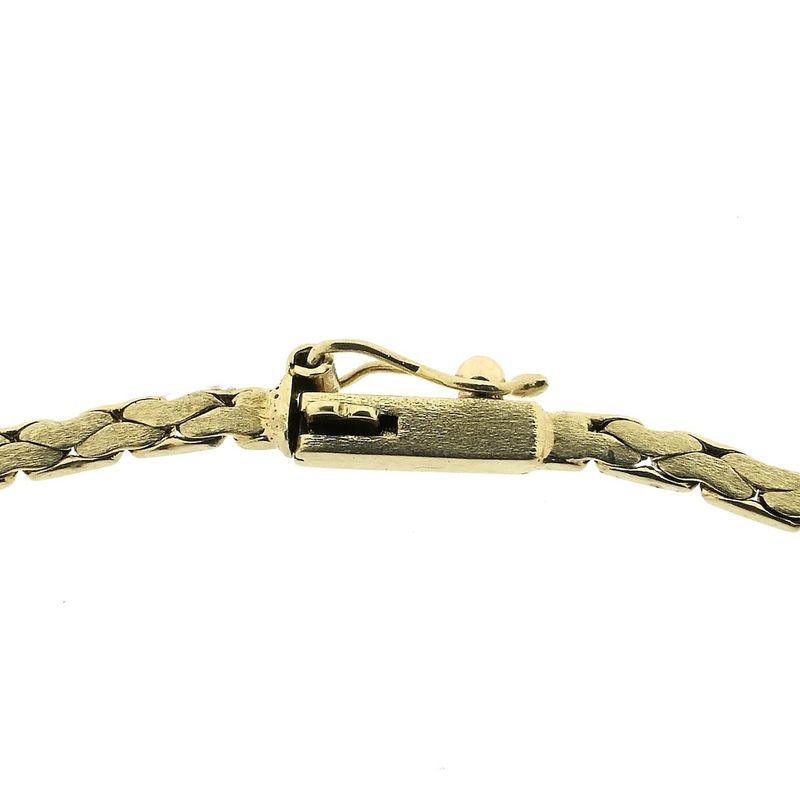 Image 10 of Gold necklace with fixed pendant of opal and diamond 0.28 ct.