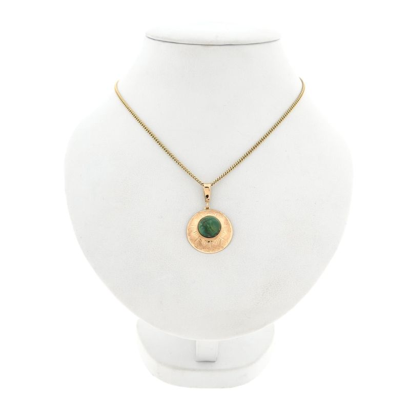 Image 3 of Gold pendant with malachite