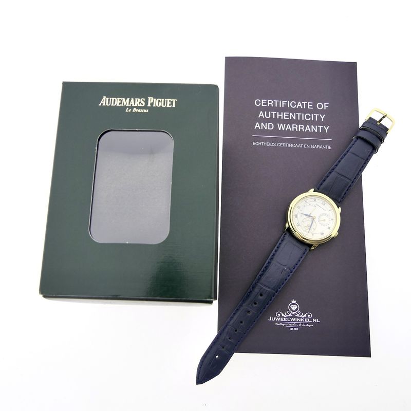 Image 4 of Audemars Piguet 'Dual Time' 25685BA; Automatic 18k gold men's watch