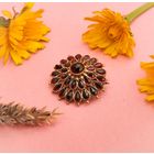 Image 2 of Gold brooch with garnet | Vintage