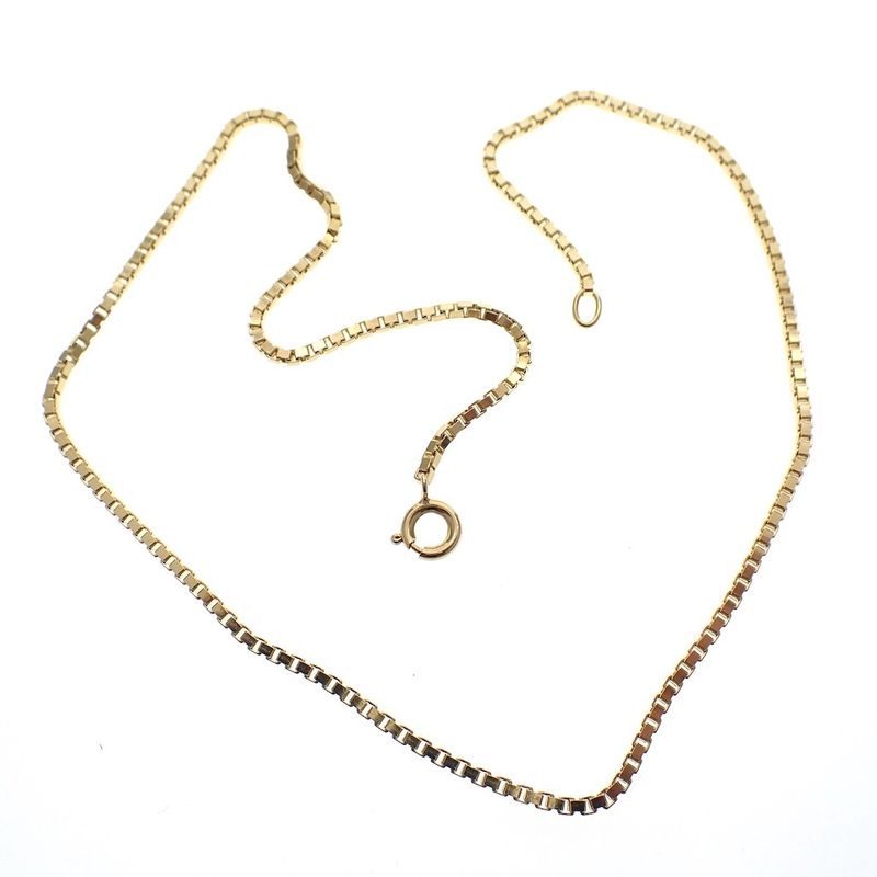 Image 5 of Golden Venetian link chain