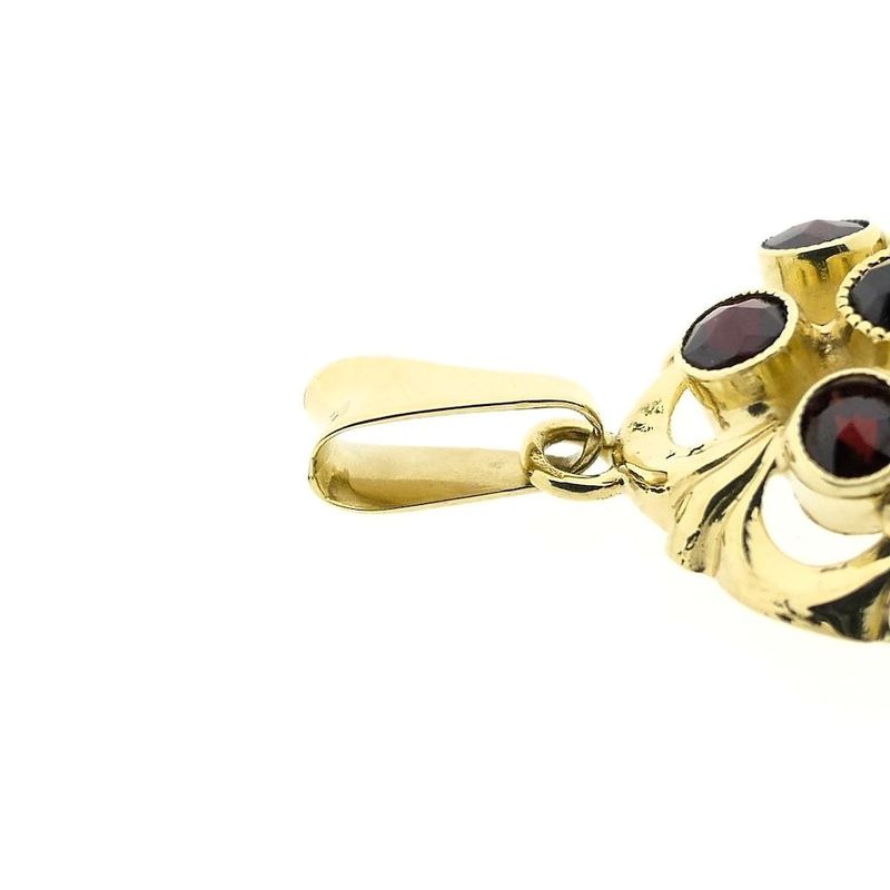 Image 5 of Vintage gold pendant with garnet