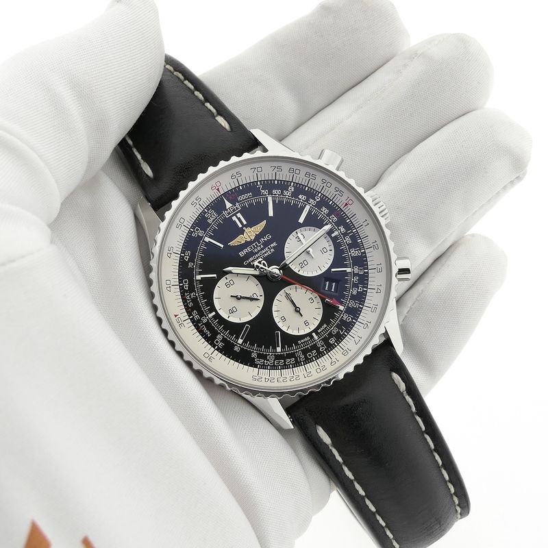 Image 14 of Breitling Navitimer B01 AB0127; Chronograph men's watch