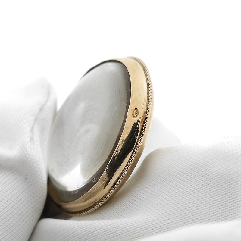 Image 6 of Antique gold locket with glass