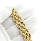 Image 7 of Gold link bracelet with pattern