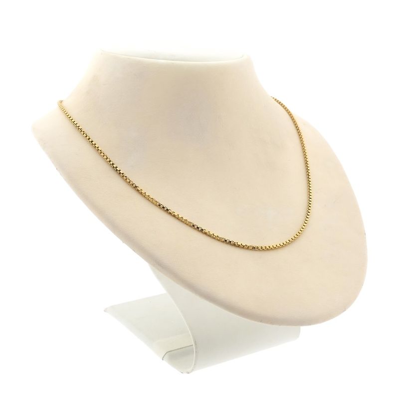 Image 6 of Golden Venetian link chain