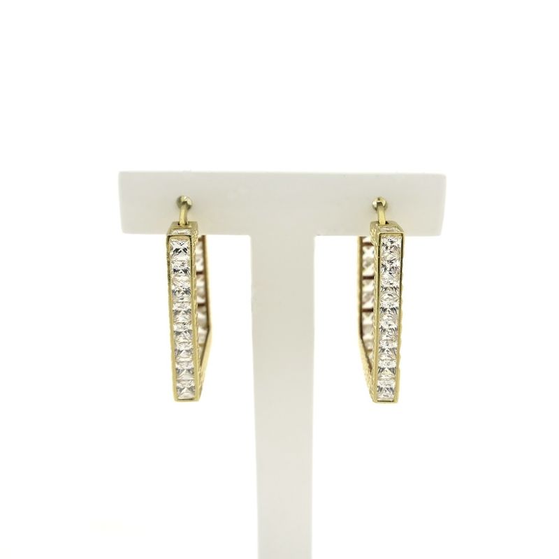 Image 1 of Gold square earrings with zirconia