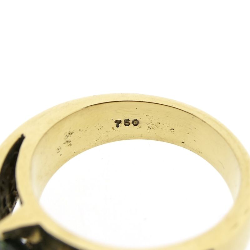 Image 7 of Gold ring with sapphire and diamond; 0.48 ct.