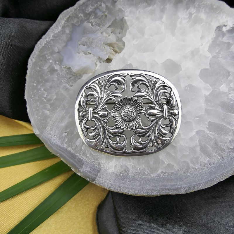 Image 2 of Large silver brooch | Floral design