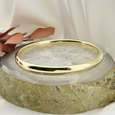 Image 2 of Gold smooth slave bracelet | Ø 60 mm