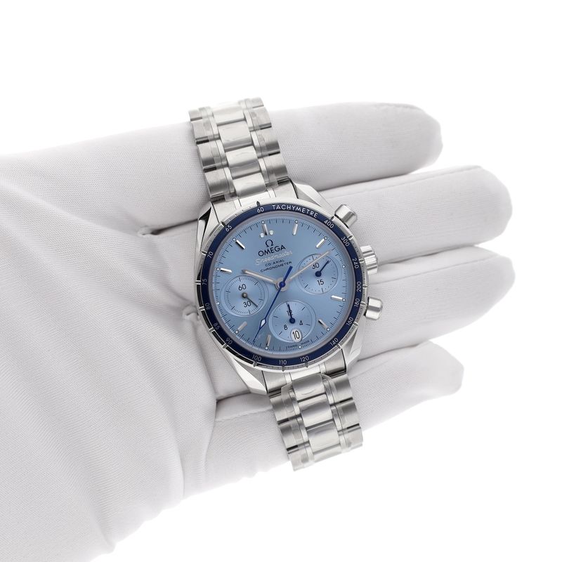 Image 15 of Omega Speedmaster 38 'Blue' 324.30.38.50.03.001; Chronograph watch (Full set 03-2025)