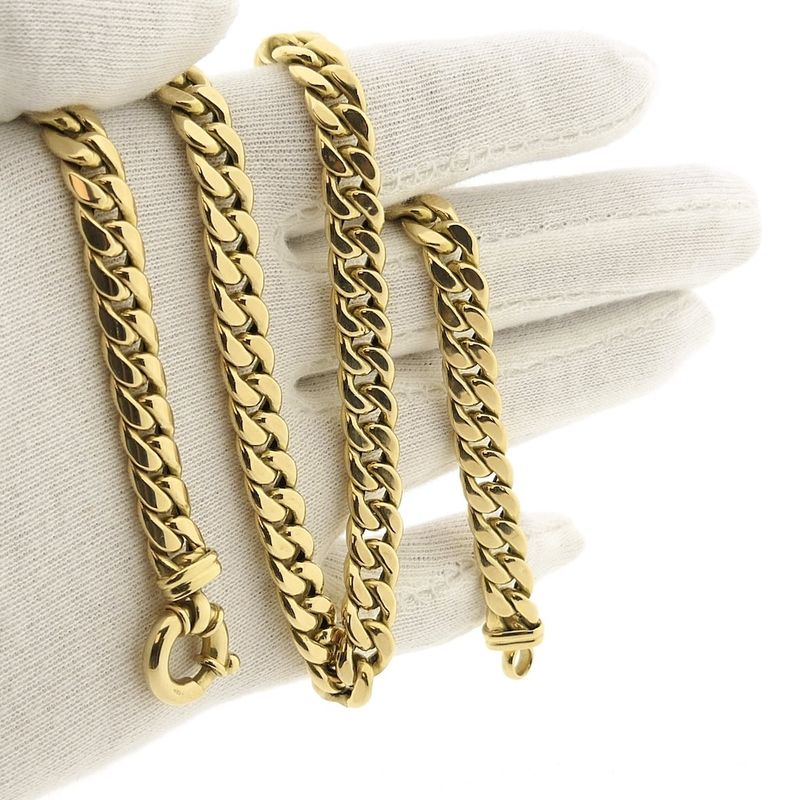 Image 9 of Robust gold gourmet link necklace