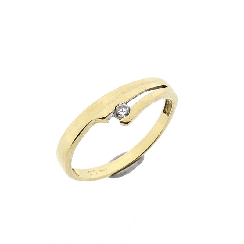 Image 1 of Gold Ring with Zirconia; 14 Carat; Size 18.25