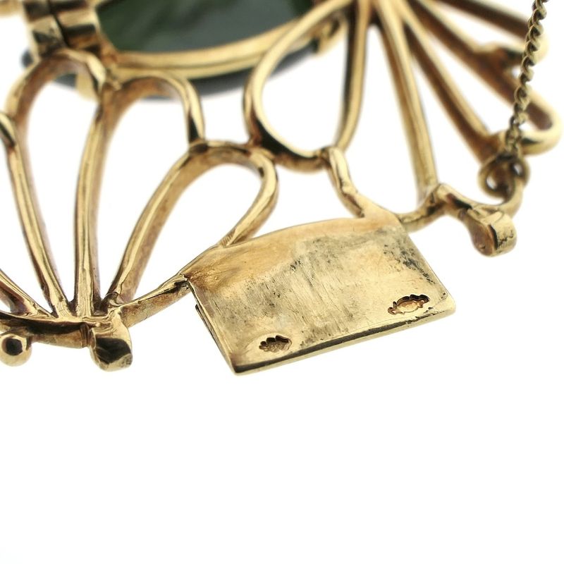 Image 8 of Gold bracelet with amethyst and jade