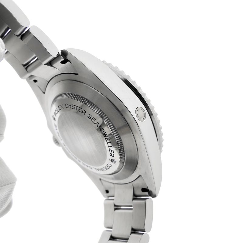 Image 16 of Rolex Sea-Dweller 43mm 126600; Men's diving watch