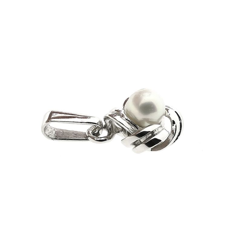 Image 3 of White gold pendant with pearl