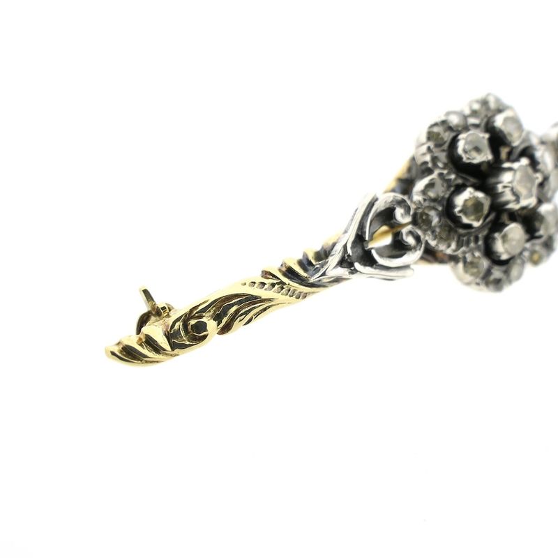 Image 6 of Victorian gold brooch with diamond; 0.27 ct.