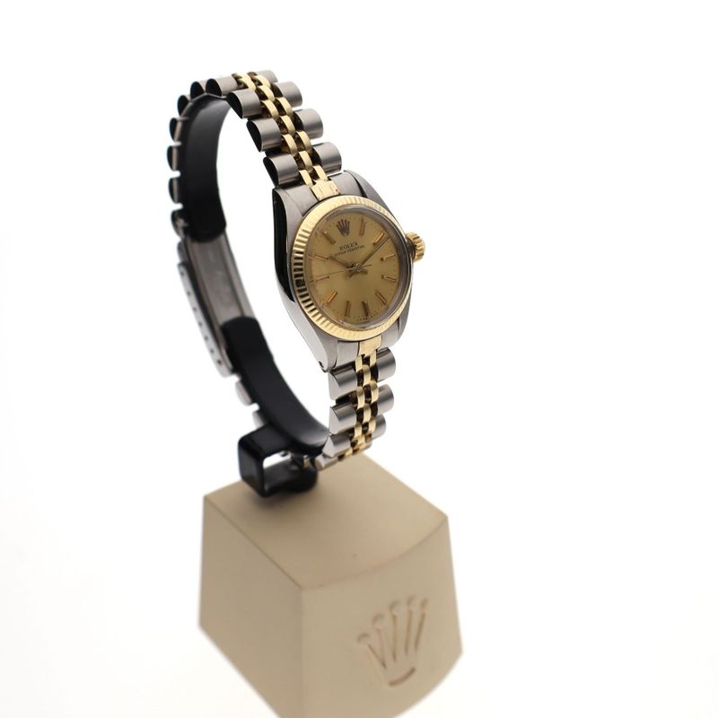 Image 5 of Rolex Oyster Perpetual 26mm Ref. 6719; Vintage gold/steel ladies watch