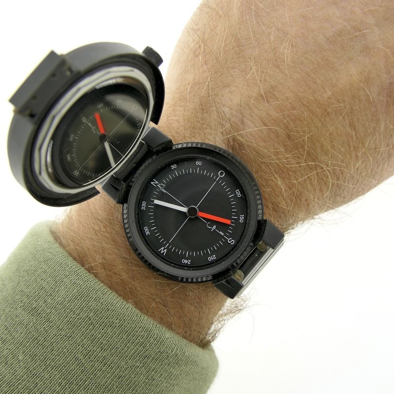 Image 25 of IWC Porsche Design Compass IW3510; Automatic men's watch with compass