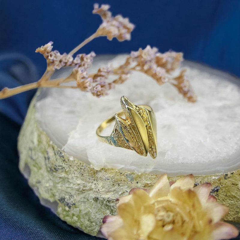 Image 2 of Gold ring | Riitta Hakala