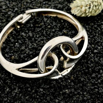 Silver Robust Fantasy Slave Bracelet; Size M Image 2 of Silver Robust Fantasy Slave Bracelet; Size M