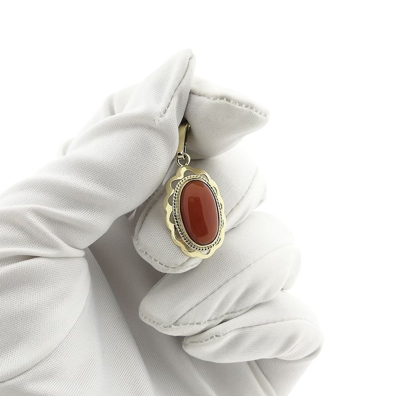 Image 7 of Antique gold pendant with blood coral