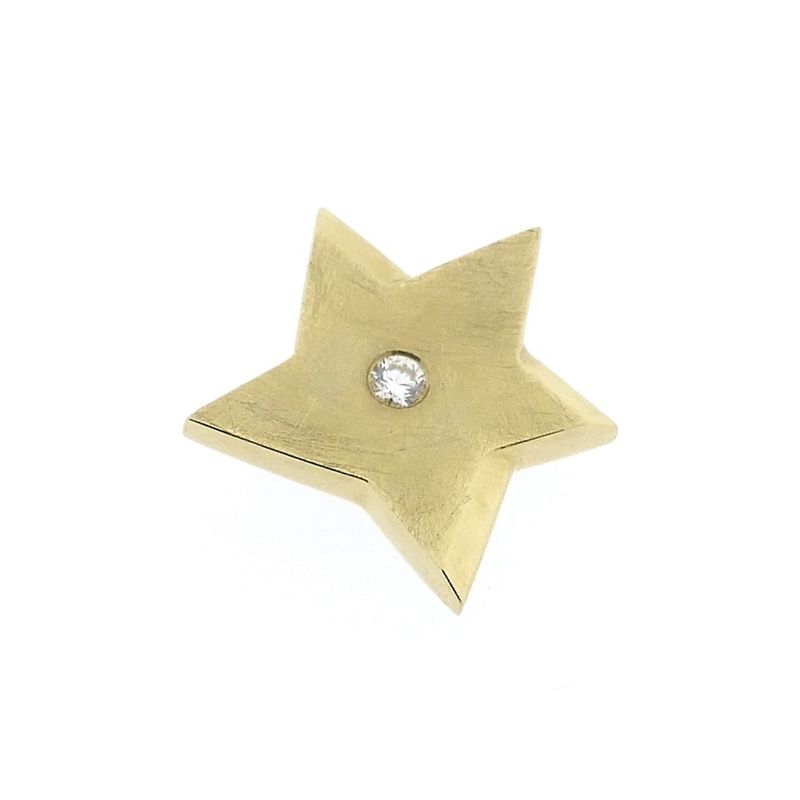 Image 9 of Gold star pendant with diamond; 0.14 ct.