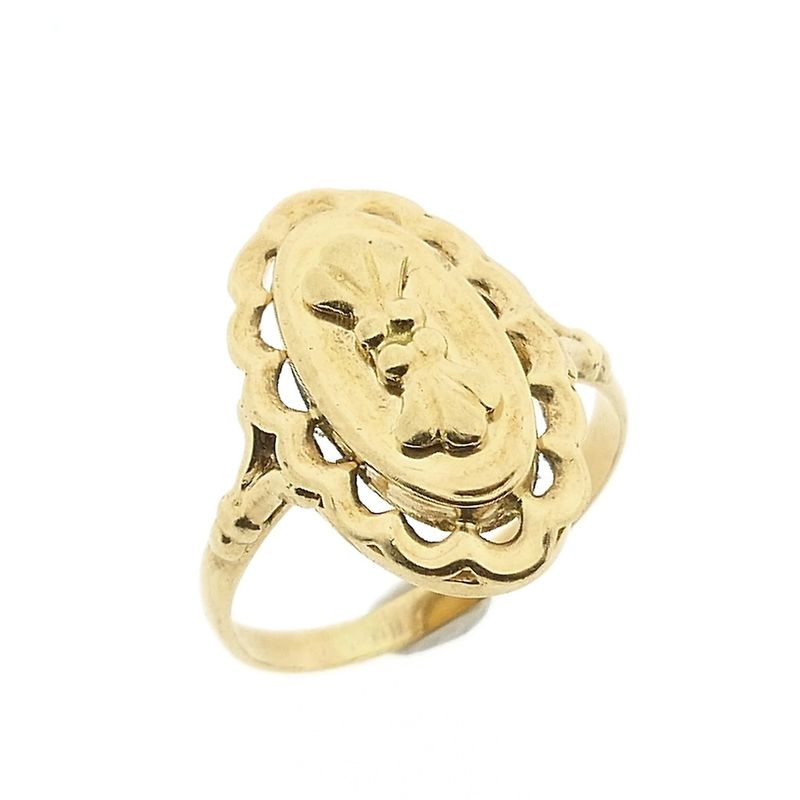 Image 1 of Vintage gold ring