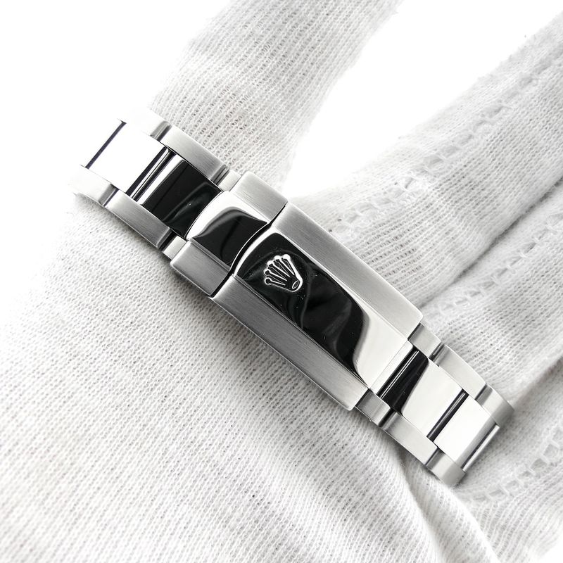 Image 11 of Rolex Datejust 36mm 'Roulette Date' 116200; Automatic watch