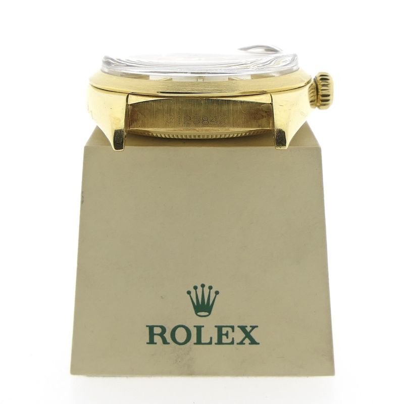 Image 7 of Rolex Datejust 1600; Vintage 18k Gold Men's Watch