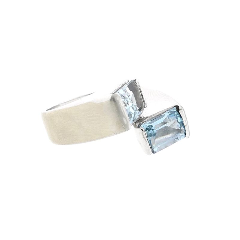 Image 4 of 18K White Gold Toi et Moi Ring with Aquamarine