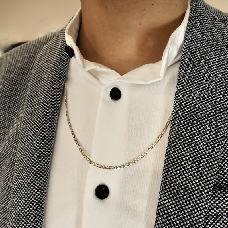 Image 3 of Two-tone gold Figaro link chain | 66 cm