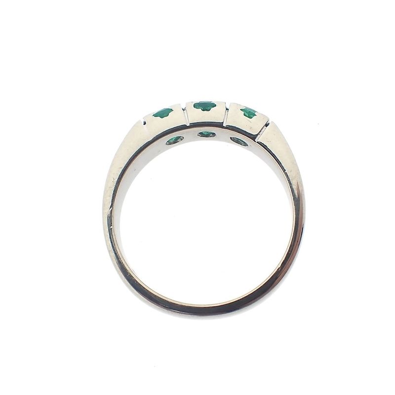Image 4 of White gold ring with emerald