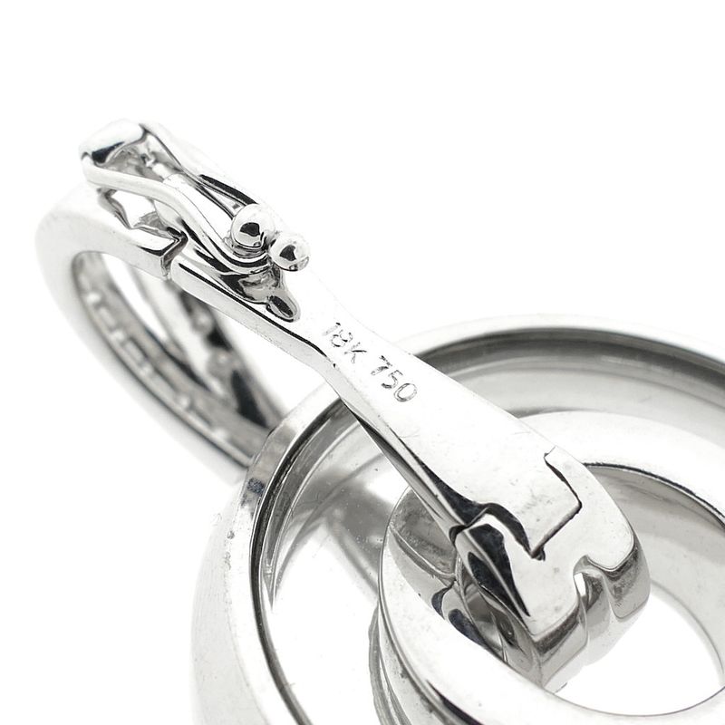 Image 5 of White gold pendant with diamonds