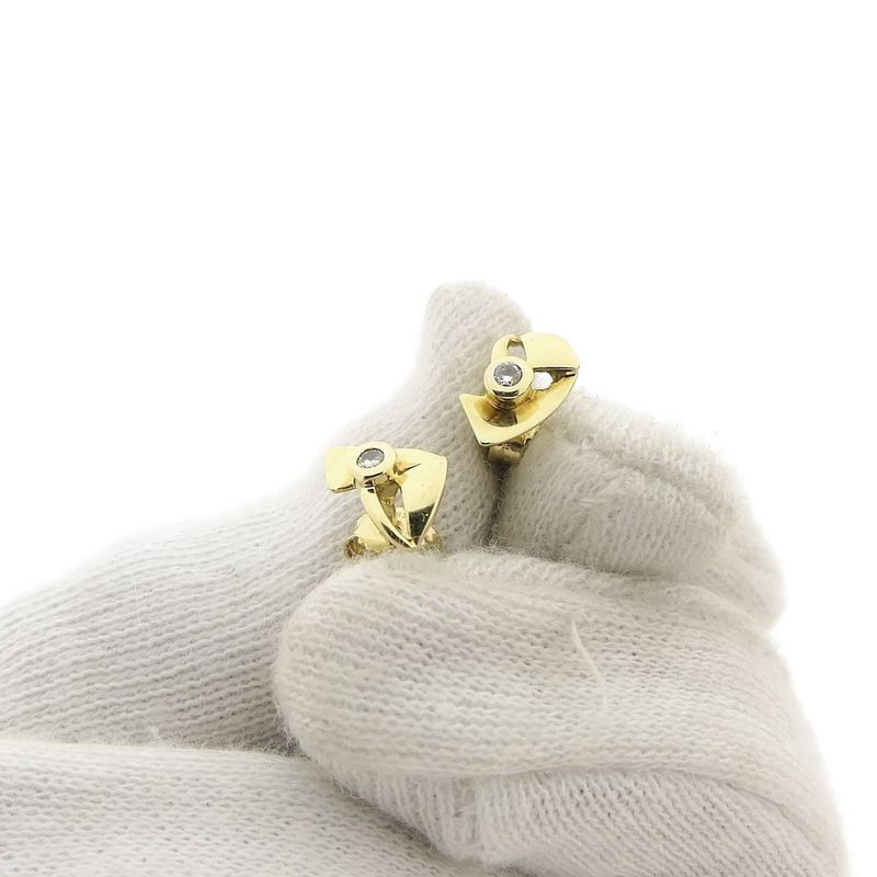 Image 2 of Gold fantasy stud earrings with diamond 0.08 ct.